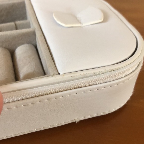 Cynthia Rowley Zipped Travel Jewelry Box 🌵🦙print - Picture 8 of 9